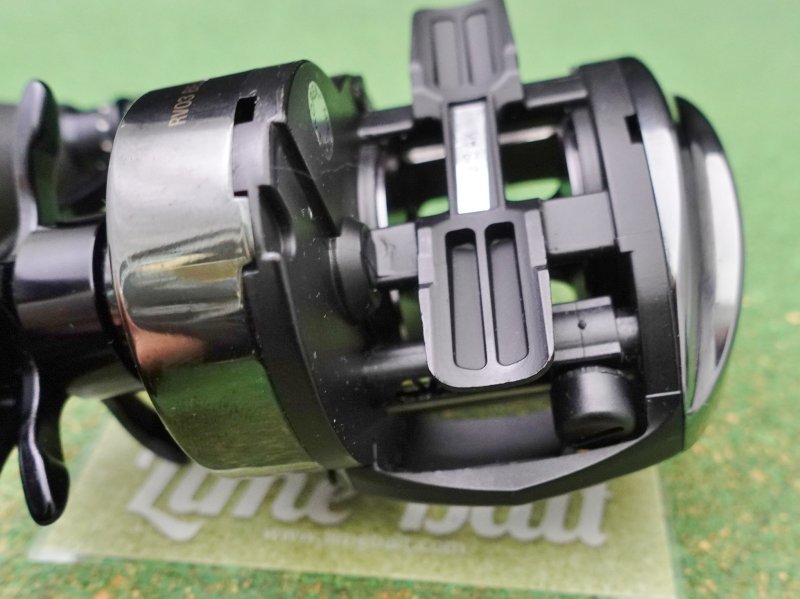 Photo12: Abu Garcia Revo 3 Beast [5104] (12)