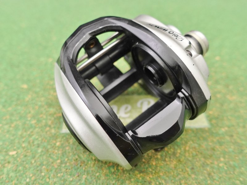 Photo1: Abu Garcia Revo Winch R Body [4790] (1)