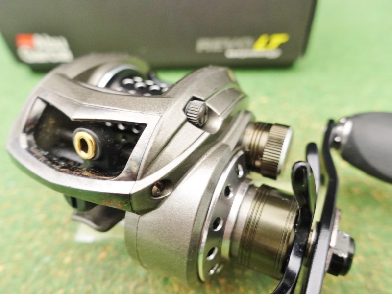 Photo4: Abu Garcia Revo LT 7.1L  [4827] (4)