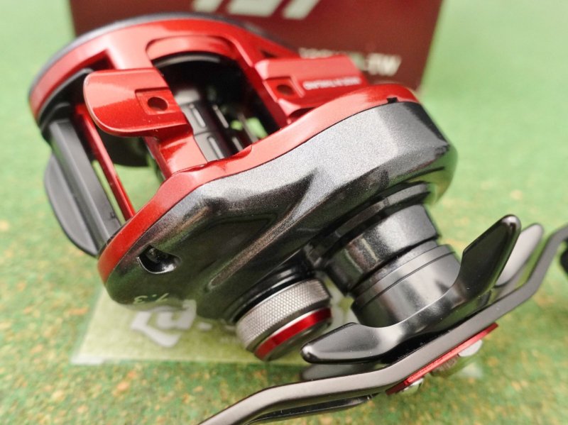 Photo10: Daiwa Tatula HD Custom 153SHL-TW [4948] (10)