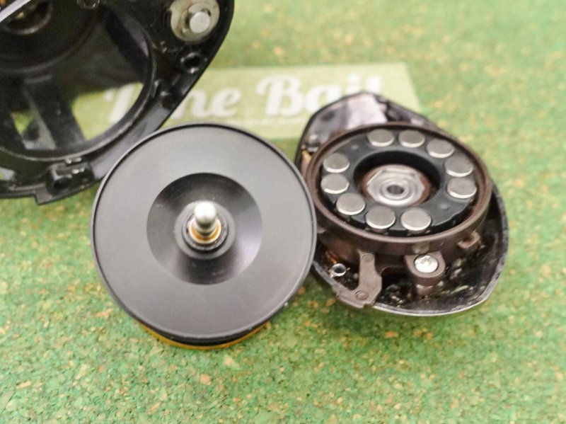 Photo17: Abu Garcia Revo 4 Big Shooter Compact [4962] (17)