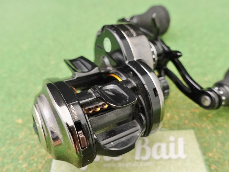 Photo14: Abu Garcia Revo 4 Big Shooter Compact [4962] (14)