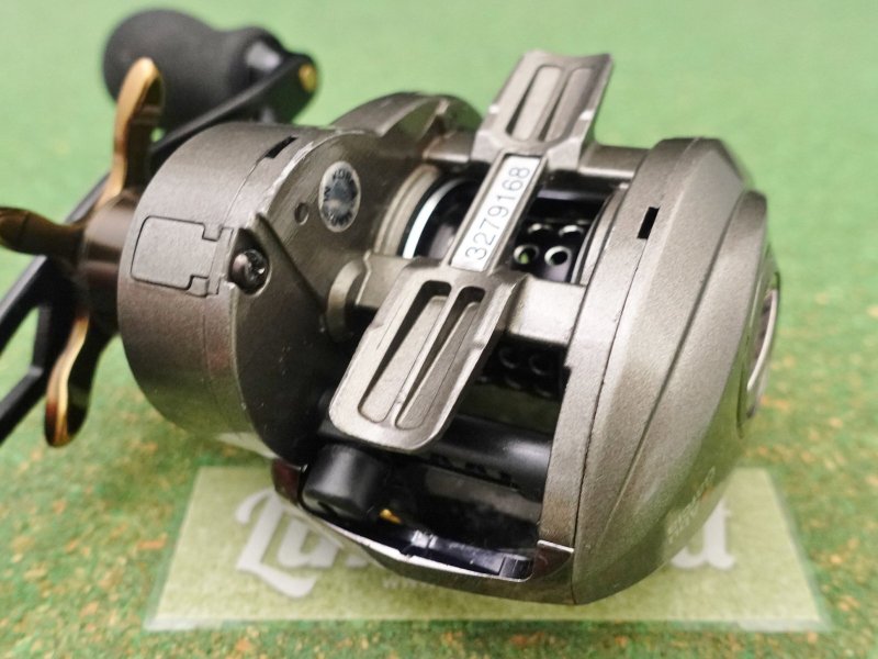 Photo8: Abu Garcia Revo LT-L 7.1 [4929] (8)
