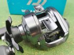Photo10: Daiwa 17 Tatula SV TW  8.1L [5091 ] (10)