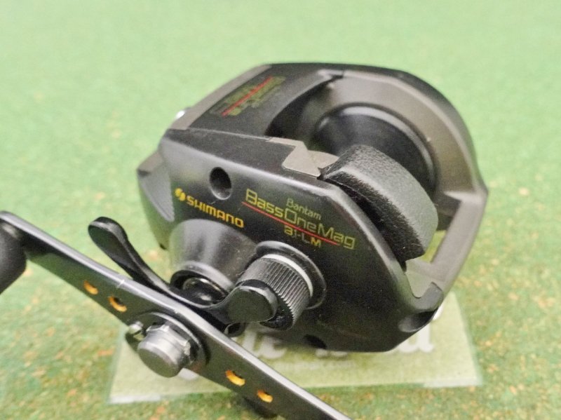 Photo2: Old Shimano Bass One Mag [5096] (2)