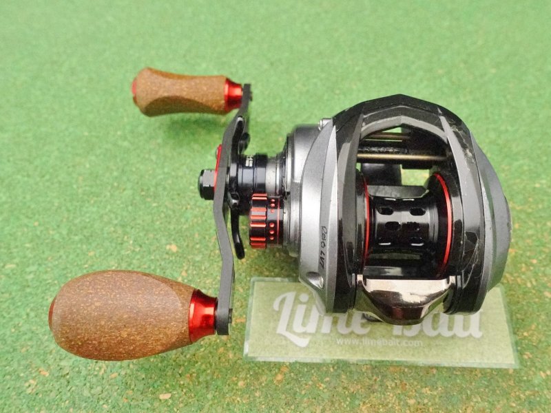 Photo1: Abu Garcia Revo LV7 L [5200] (1)