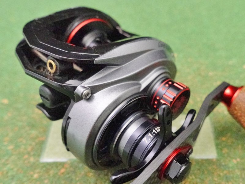 Photo4: Abu Garcia Revo LV7 L [5200] (4)
