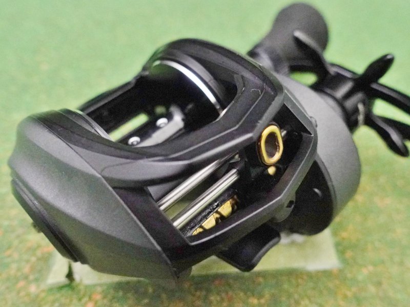 Photo7: Abu Garcia Revo Beast 41 HSL [5400] (7)