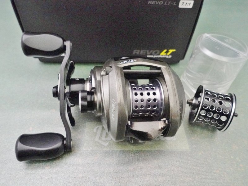 Photo1: Abu Garcia Revo LT 7.1L  [5474] (1)