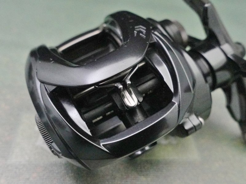 Photo5: Daiwa 20 Tatula SV TW  7.1L [5514] (5)