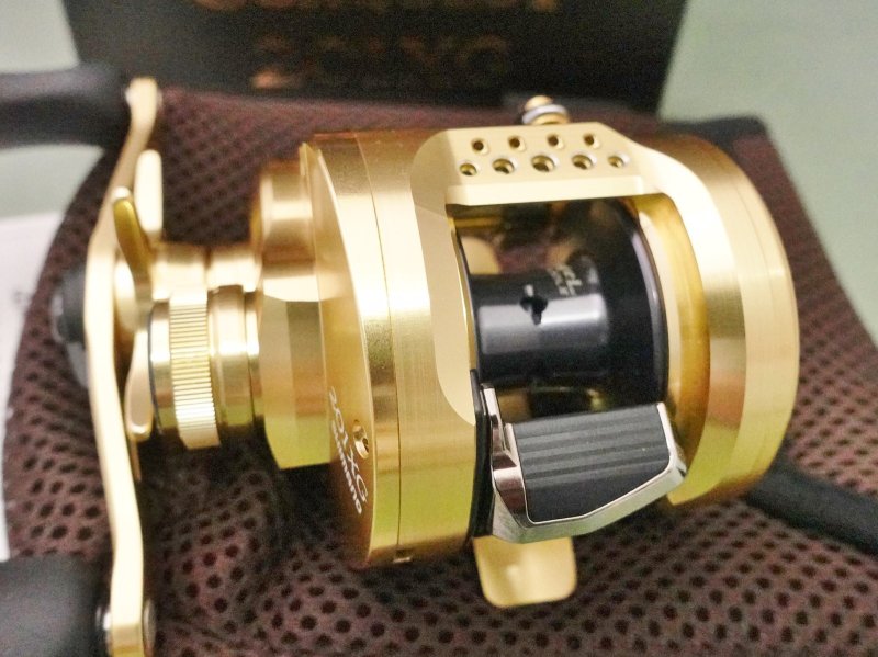 Photo2: Shimano 22 Calcutta Conquest 201XG 7.5 [5735] (2)