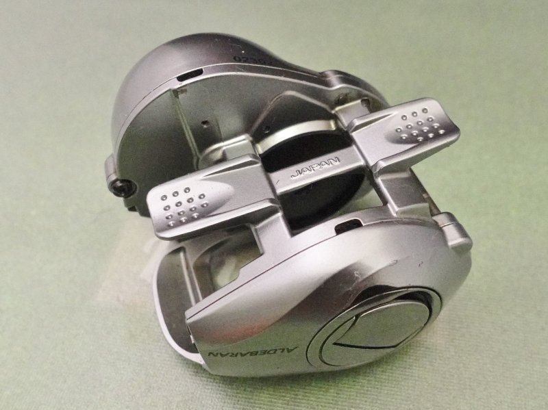 Photo6:  Shimano  09 Aldebaran Mg7  Body Part [5765] (6)