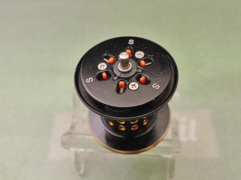 Photo2:  Revo Black 9 Spool [5835] (2)