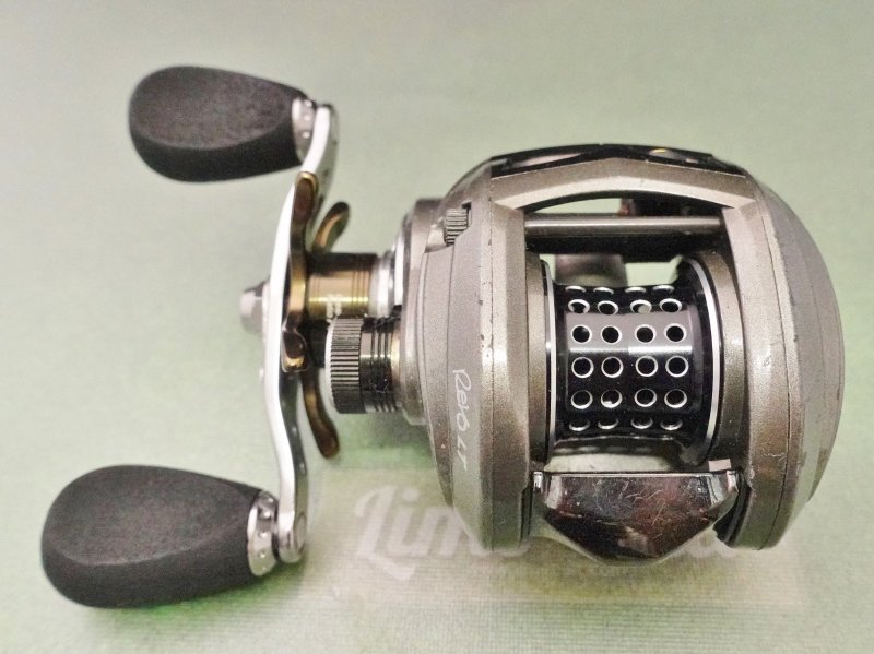 Photo1: Abu Garcia Revo LT-L 7.1 [5860] (1)