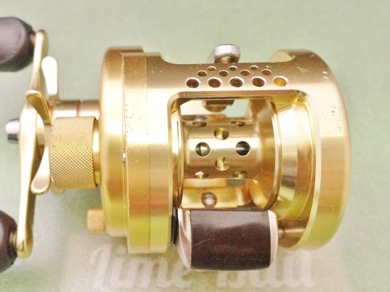 Photo2: Shimano 01 Calcutta Conquest 101 [5965] (2)