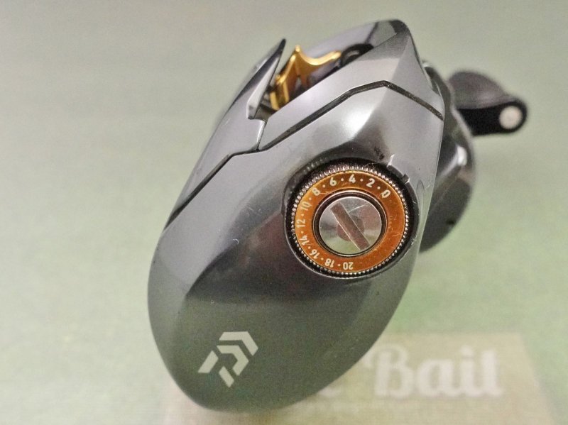 Photo8: Daiwa 17 Tatula SV TW  6.3L [6042] (8)