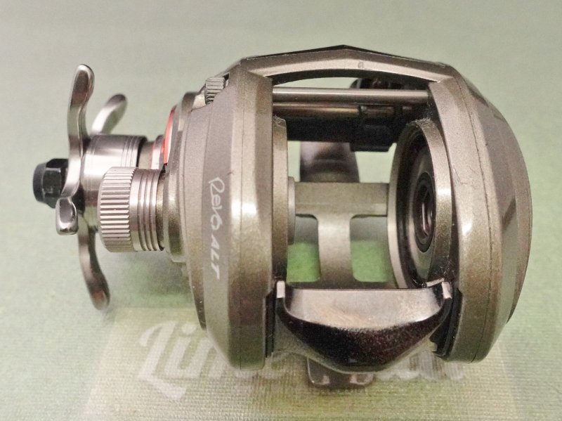 Photo1: Abu Garcia Revo ALT 7.1L [6046] (1)